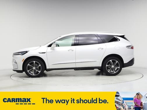 2022 Buick Enclave Essence