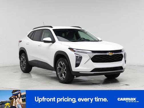 White 2025 Chevrolet Trax LT