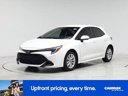 2025 Toyota Corolla Hatchback SE