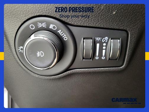 White 2025 Jeep Compass Trailhawk