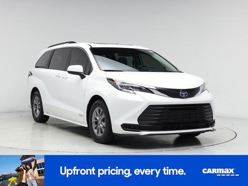 2021 Toyota Sienna LE
