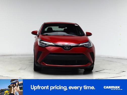 2022 Toyota C-HR XLE