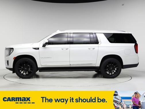 2022 GMC Yukon XL SLT