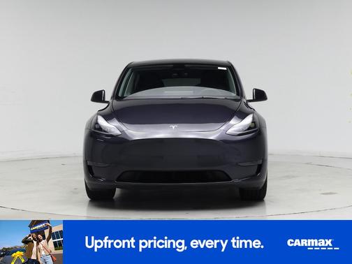 Gray 2025 Tesla Model Y Long Range