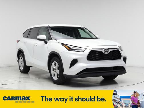 2022 Toyota Highlander L