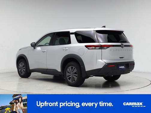 Silver 2024 Nissan Pathfinder S