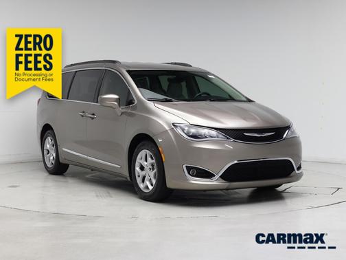 Gray 2017 Chrysler Pacifica Touring L