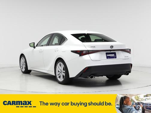 2025 Lexus IS 300