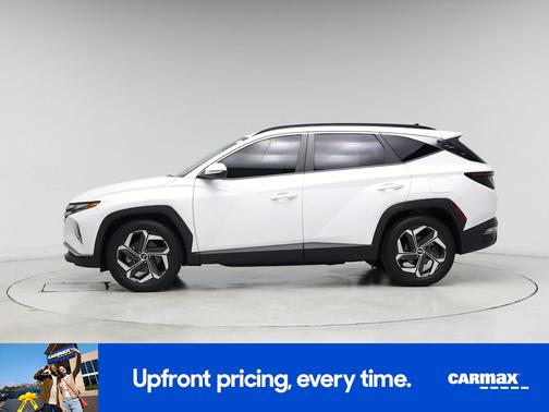 White 2023 Hyundai TUCSON SEL