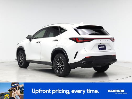 White 2023 Lexus NX 250