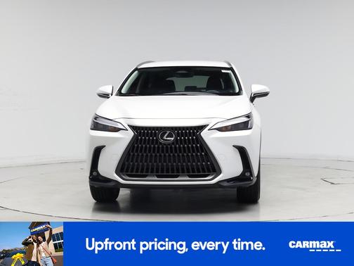 White 2024 Lexus NX 250