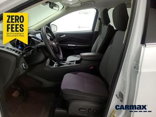 White 2019 Ford Escape SE