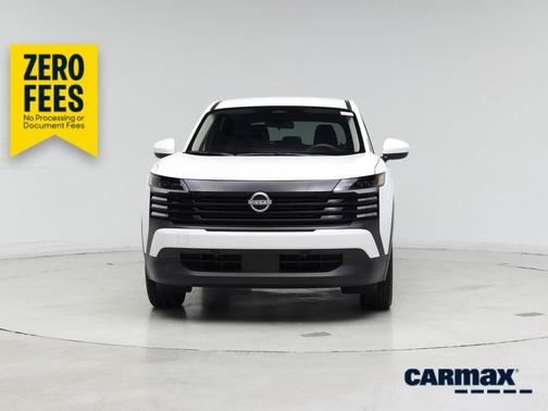 White 2025 Nissan Kicks SV