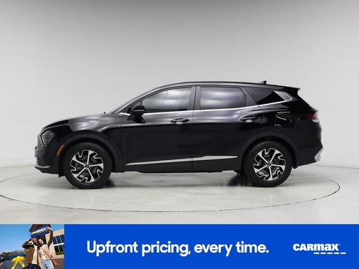 Black 2024 Kia Sportage EX