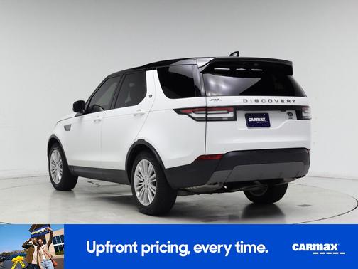 White 2019 Land Rover Discovery SE