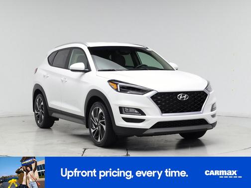 White 2021 Hyundai TUCSON Sport
