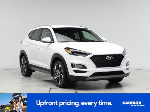 White 2021 Hyundai TUCSON Sport