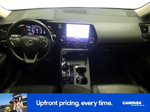 White 2024 Lexus NX 250