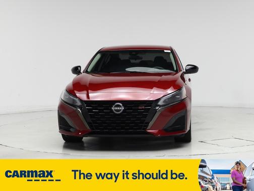 2023 Nissan Altima SR