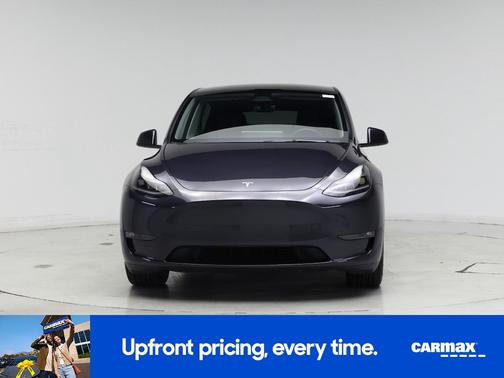 Gray 2024 Tesla Model Y Long Range