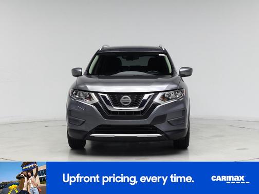 Gray 2019 Nissan Rogue SV
