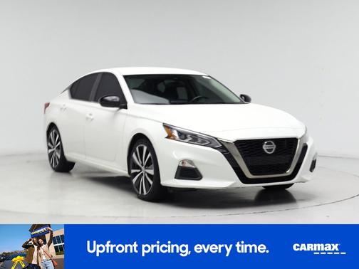 2022 Nissan Altima SR