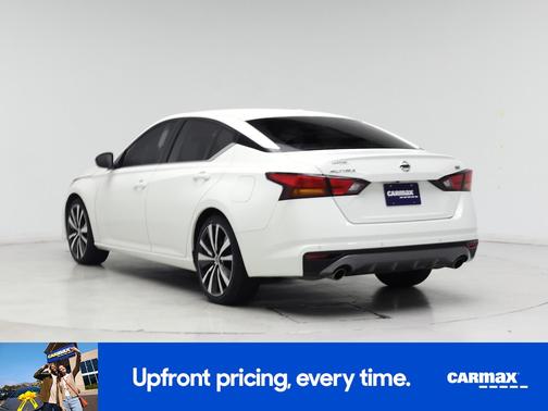 2022 Nissan Altima SR