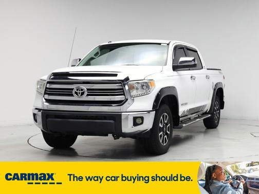 2017 Toyota Tundra SR5