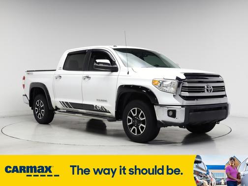 2017 Toyota Tundra SR5
