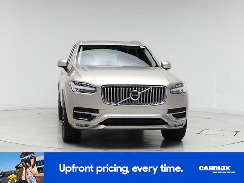 2023 Volvo XC90 B5 Plus