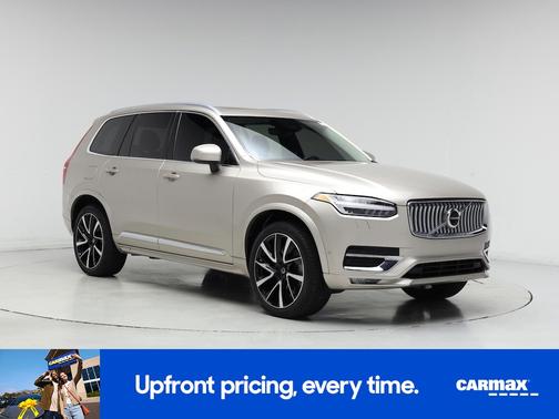 2023 Volvo XC90 B5 Plus