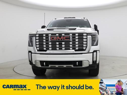 2024 GMC Sierra 2500 Denali