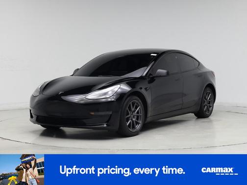 Black 2023 Tesla Model 3