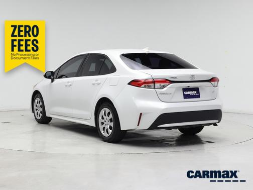 White 2022 Toyota Corolla LE