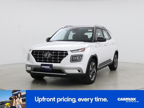 White 2022 Hyundai VENUE Limited