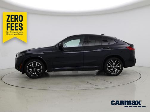 Black 2023 BMW X4 M40I