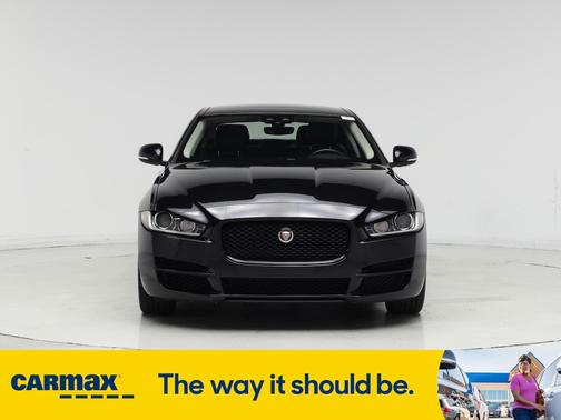 2019 Jaguar XE 25t Prestige