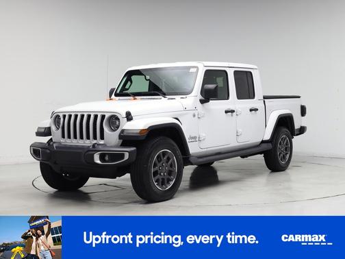 White 2021 Jeep Gladiator Overland