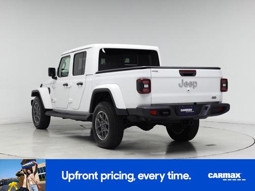 White 2021 Jeep Gladiator Overland