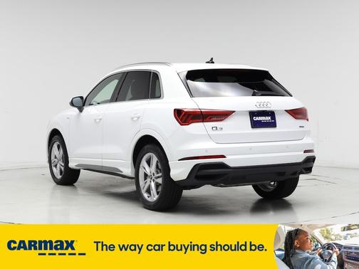 2024 Audi Q3 S-Line Premium