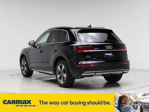 2022 Audi Q5 Premium Plus