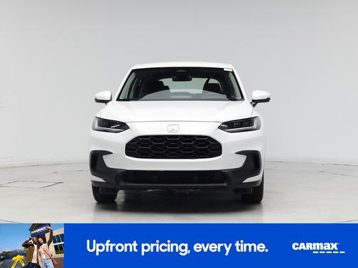 White 2023 Honda HR-V LX