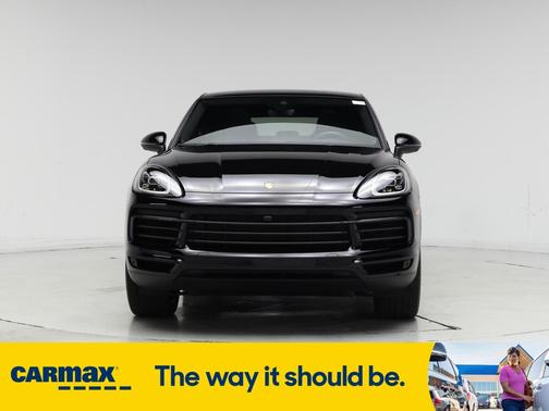 2023 Porsche Cayenne Platinum Coupe