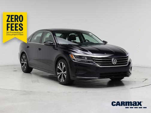 Black 2022 Volkswagen Passat SE