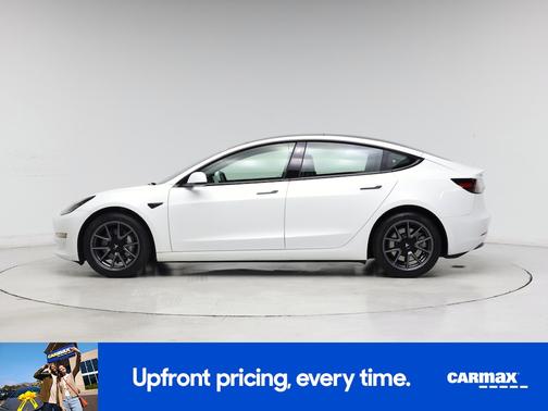White 2023 Tesla Model 3