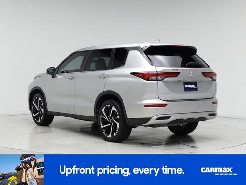 2022 Mitsubishi Outlander SE