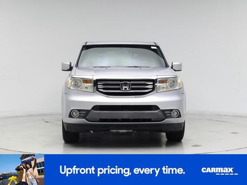 Silver 2014 Honda Pilot EX