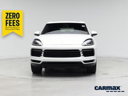 White 2019 Porsche Cayenne
