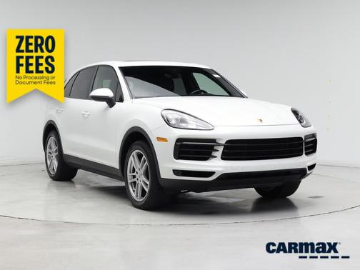 White 2019 Porsche Cayenne