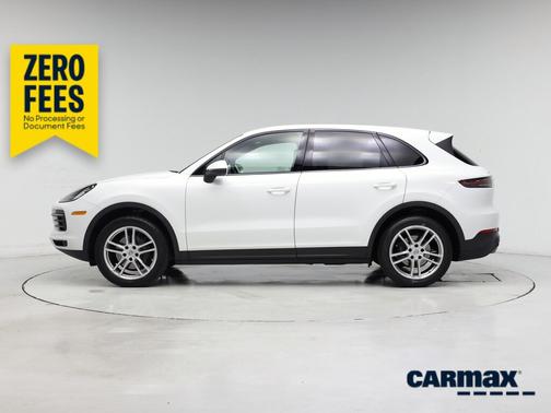 White 2019 Porsche Cayenne